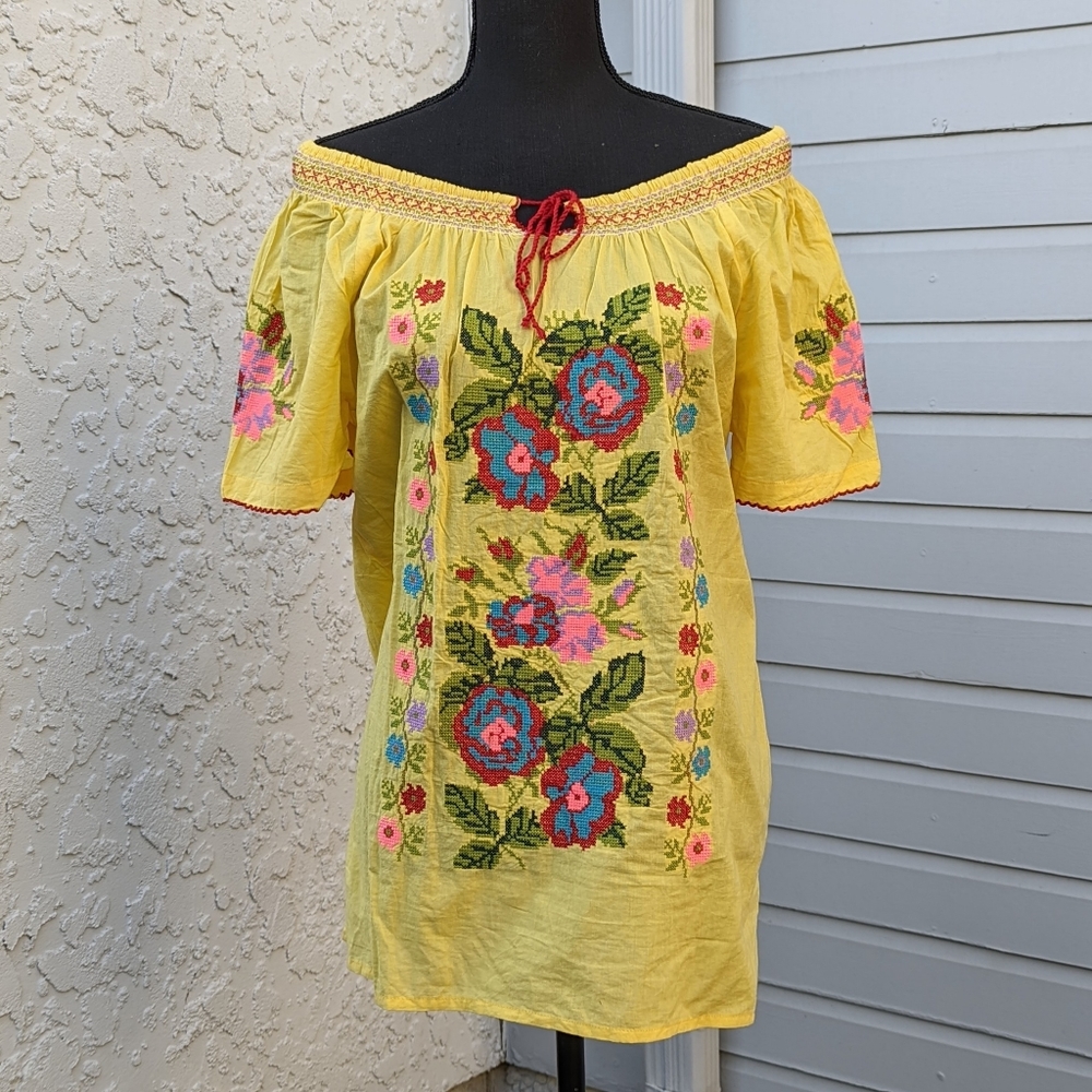 Handmade Ecuadorian Embroidered Tunic